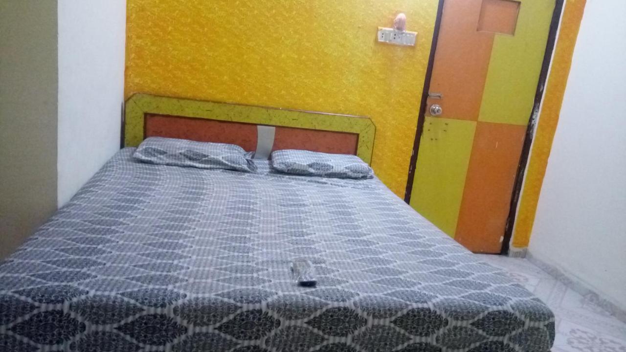 Hotel Sarang Lodge Panvel Eksteriør billede