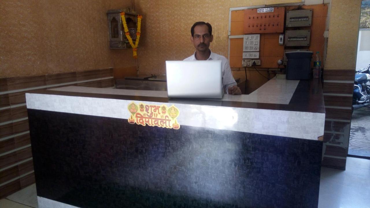 Hotel Sarang Lodge Panvel Eksteriør billede